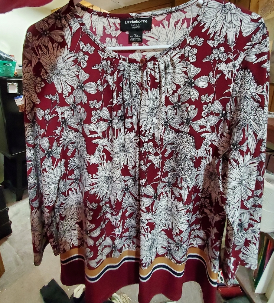 Liz Claiborne Dressy Top